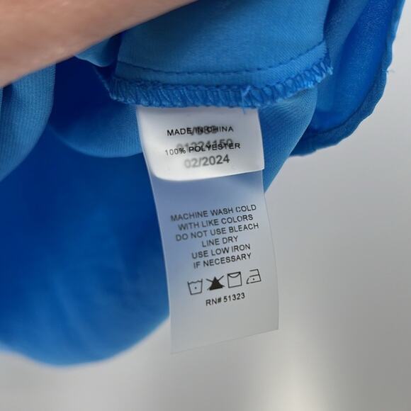 Vince Camuto Women's Ruffle V-neck Blouse - Ibiza Blue - XXL - New with tags - Picture 6 of 7